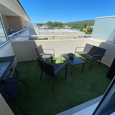 Studio Brignoles Piscine Emplacement Ideal Екстер'єр фото