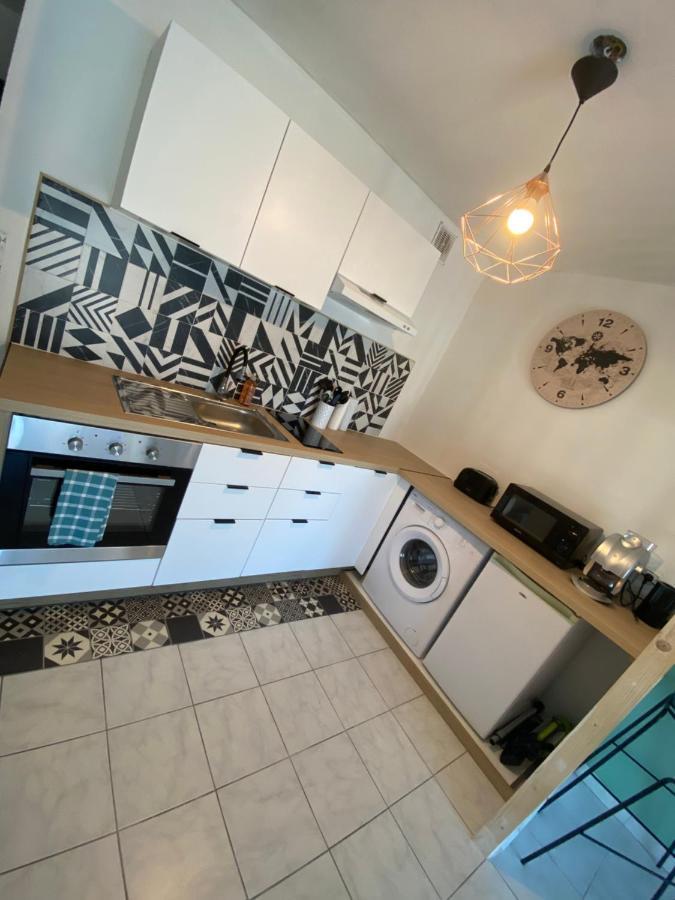 Studio Brignoles Piscine Emplacement Ideal Екстер'єр фото