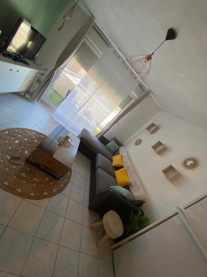 Studio Brignoles Piscine Emplacement Ideal Екстер'єр фото